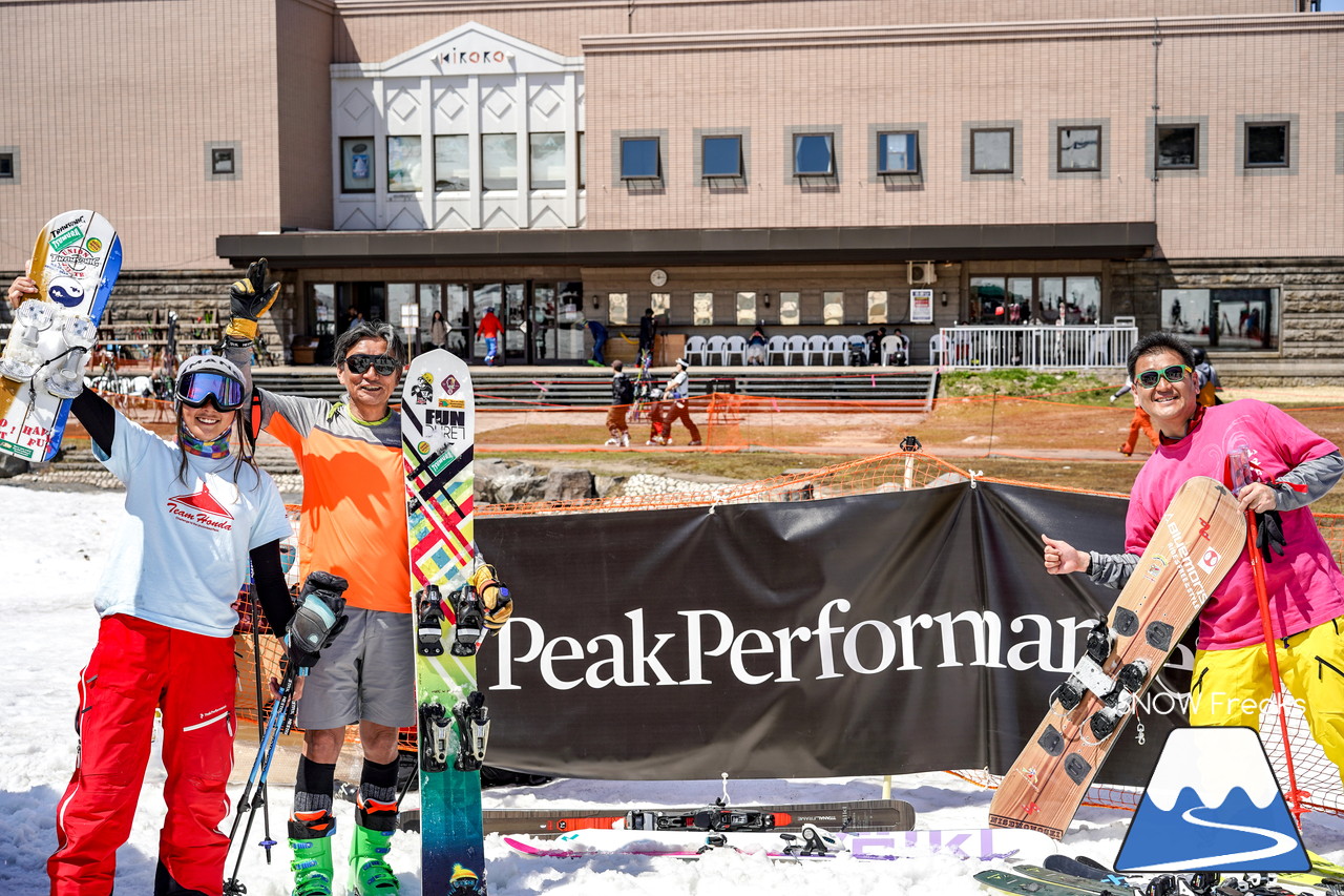 来季モデルのウェア試着 and 個性溢れるこだわりスキーの試乗会～『PeakPerformance Testival in Kiroro』開催!! 